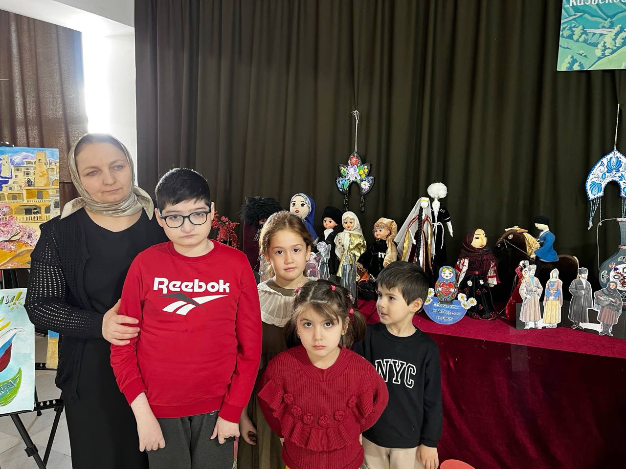 «Игрушечных дел мастера»: познавательные уроки для детей с ОВЗ